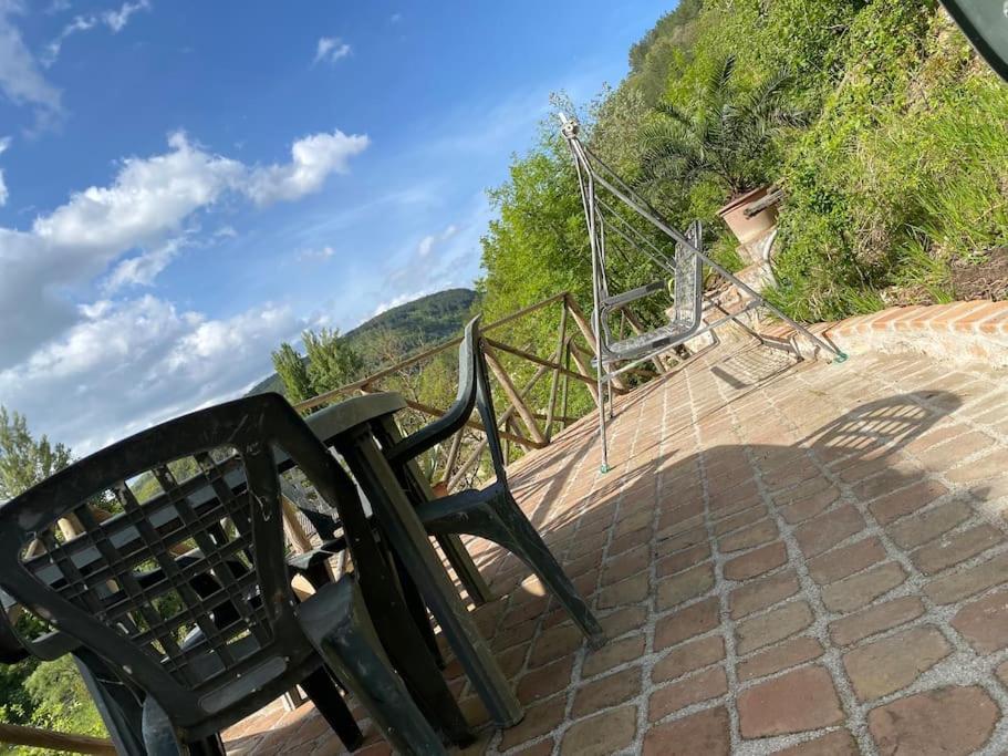 פוליניו Casa Vacanze Fonte Del Menotre מראה חיצוני תמונה