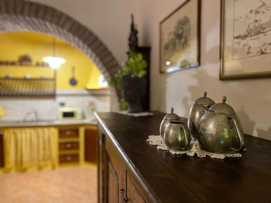 פוליניו Casa Vacanze Fonte Del Menotre מראה חיצוני תמונה